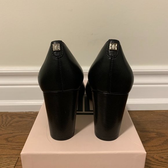 Brand New Ivanka Trump high heels - Picture 3 of 5
